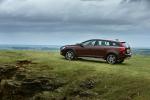 Volvo V60 D3 Cross Country 2015 года (UK)